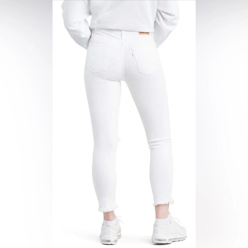 Levi's Women's 721 High Rise Skinny Ankle Jeans - Picture 3 of 5